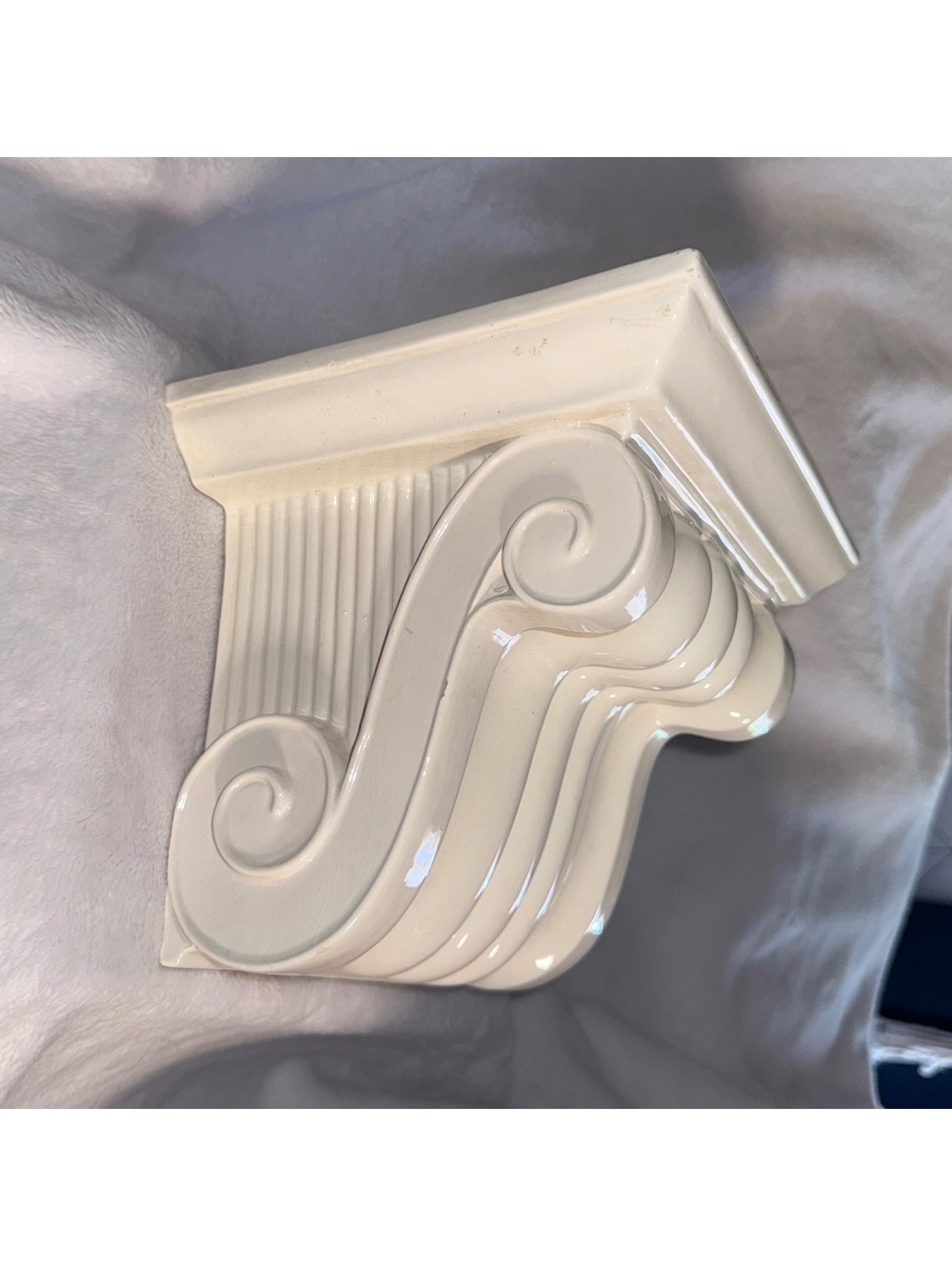 Vintage Post-Modern Ceramic Corbel, Made in Italy - 1970’s